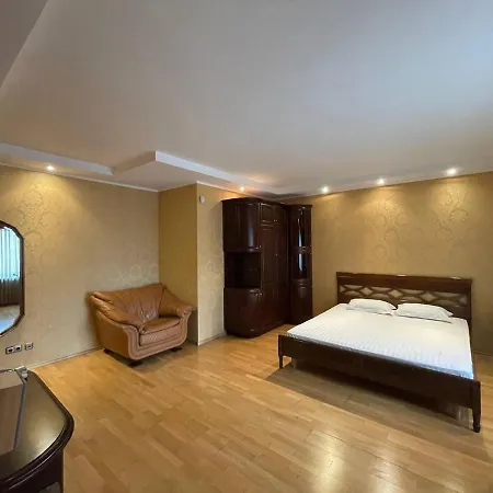 One Bedroom Kreschatik Str 4 Kyiv Exterior photo