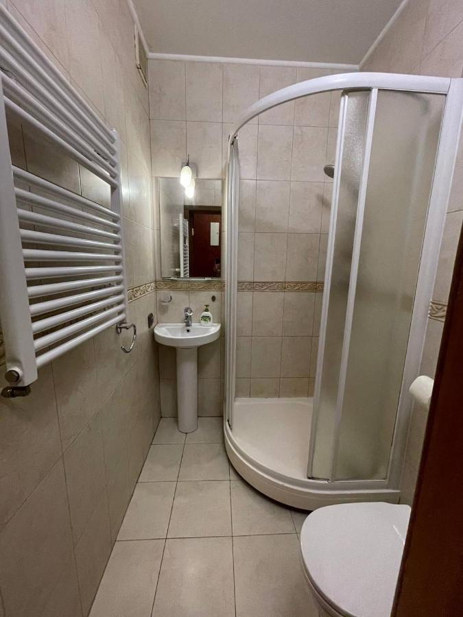 Apartment One Bedroom Kreschatik Str 4